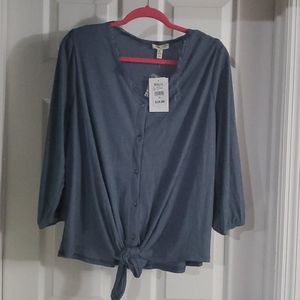 Light blue top. New with tags 2x